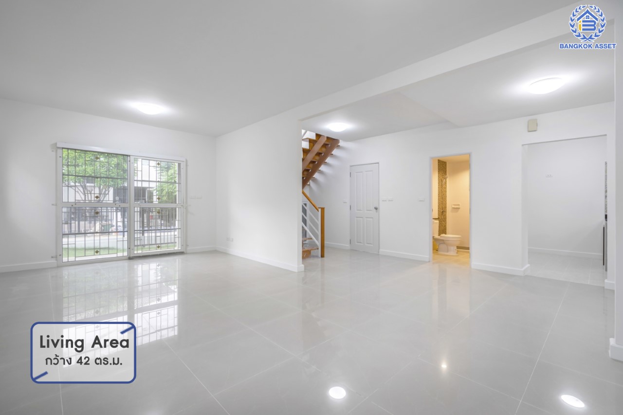 บ้านมือสองตกแต่งใหม่ ม.พฤกษาวิลเลจ10 พระราม5-บางใหญ่ เนื้อที่ 50.8 ตร.ว. ตอบโจทย์ทุกการอยู่อาศัย ฟังก์ชัน 3 ห้องนอน 2 ห้องน้ำ 1 ที่จอดรถ บรรยากาศเป็นส่วนตัว บนทำเลศักยภาพ เชื่อมต่อถนนกาญจนาภิเษก ใกล้เซ็นทรัลเวสต์เกต ทางด่วน และรถไฟฟ้า "สถานีตลาดบางใหญ่"...